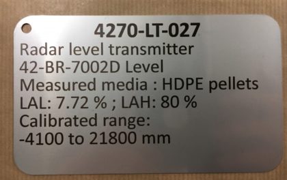 Gravure laser sur plaquette