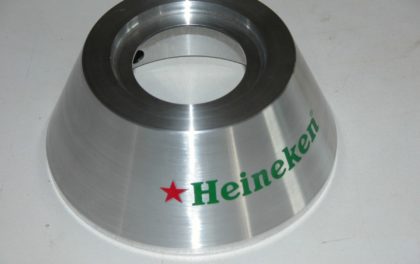 Tampographie d'une marque sur une pièce conique en aluminium